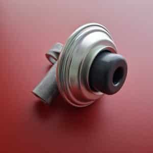 Ilmauksen käsipumppu Ford